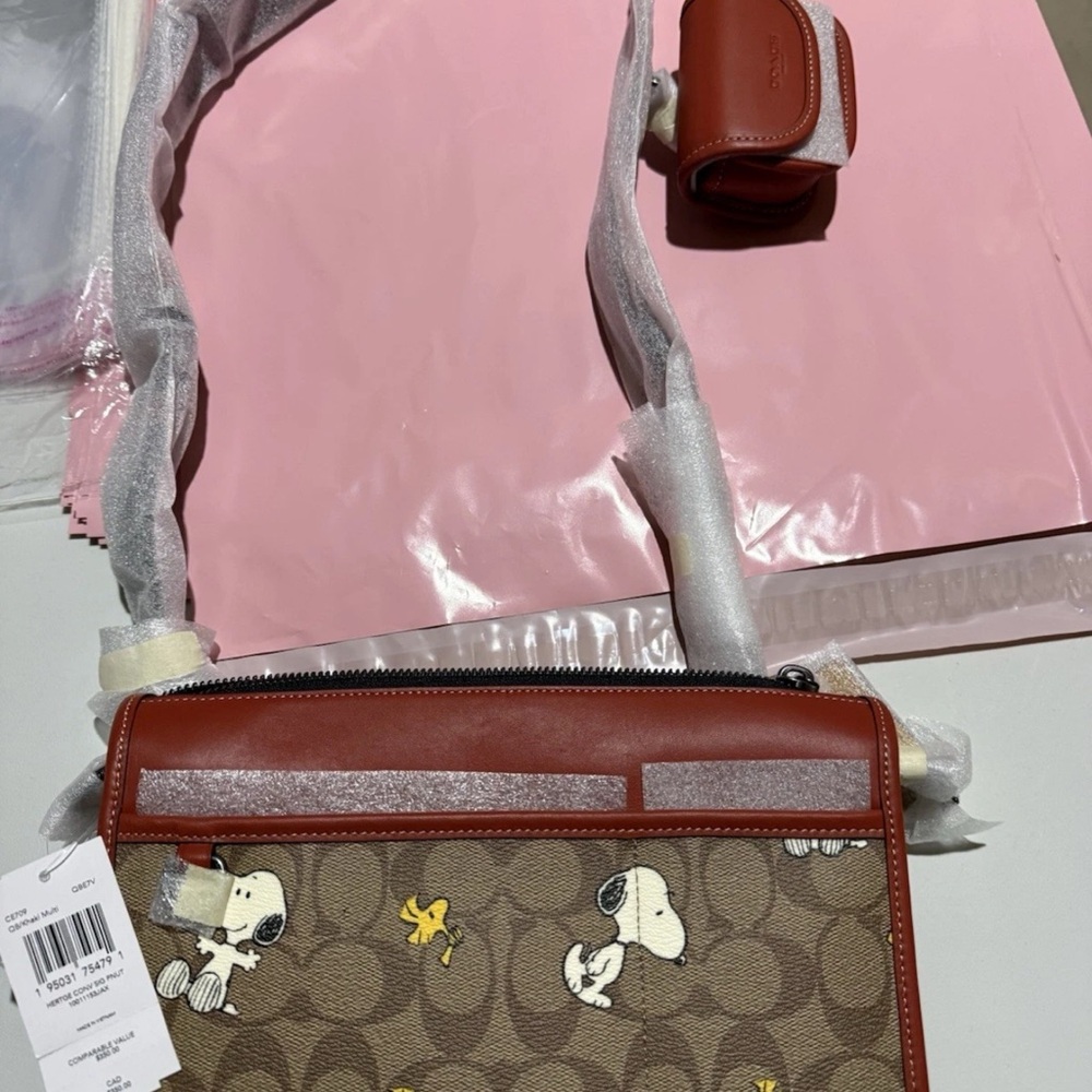 Coach X Peanuts Heritage Convertible Crossbody with Snoopy and Woodstock